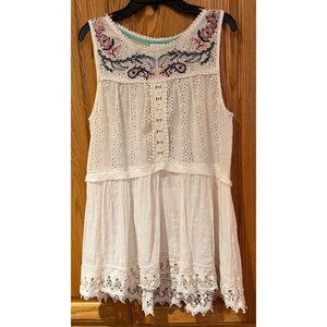 Knox Rose Eyelet Embroidered Sleeveless Babydoll White Boho Blouse Size Medium‎
